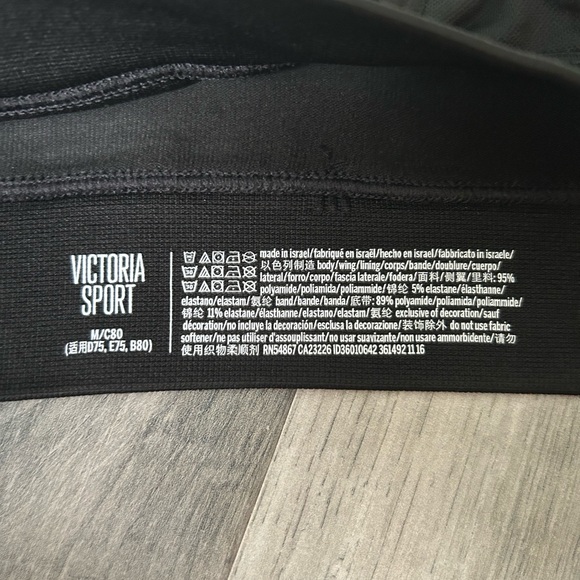 NWOT Victoria’s Secret Sport Strappy Triangle Seamless Bra, Black - Picture 6 of 8